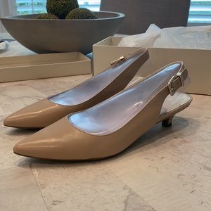 ANNE KLEIN Nude Kitten Heels